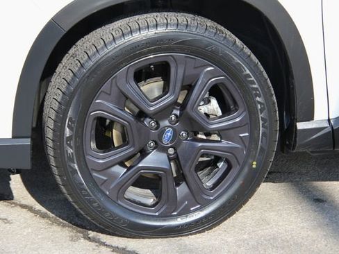 Used 2023 Subaru Ascent Onyx Edition image 14