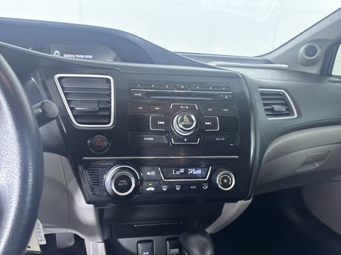 Used 2013 Honda Civic EX image 17