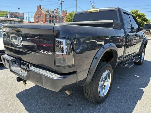 Used 2018 RAM 1500 Express w/ Express Value Package AWD/4WD image 6