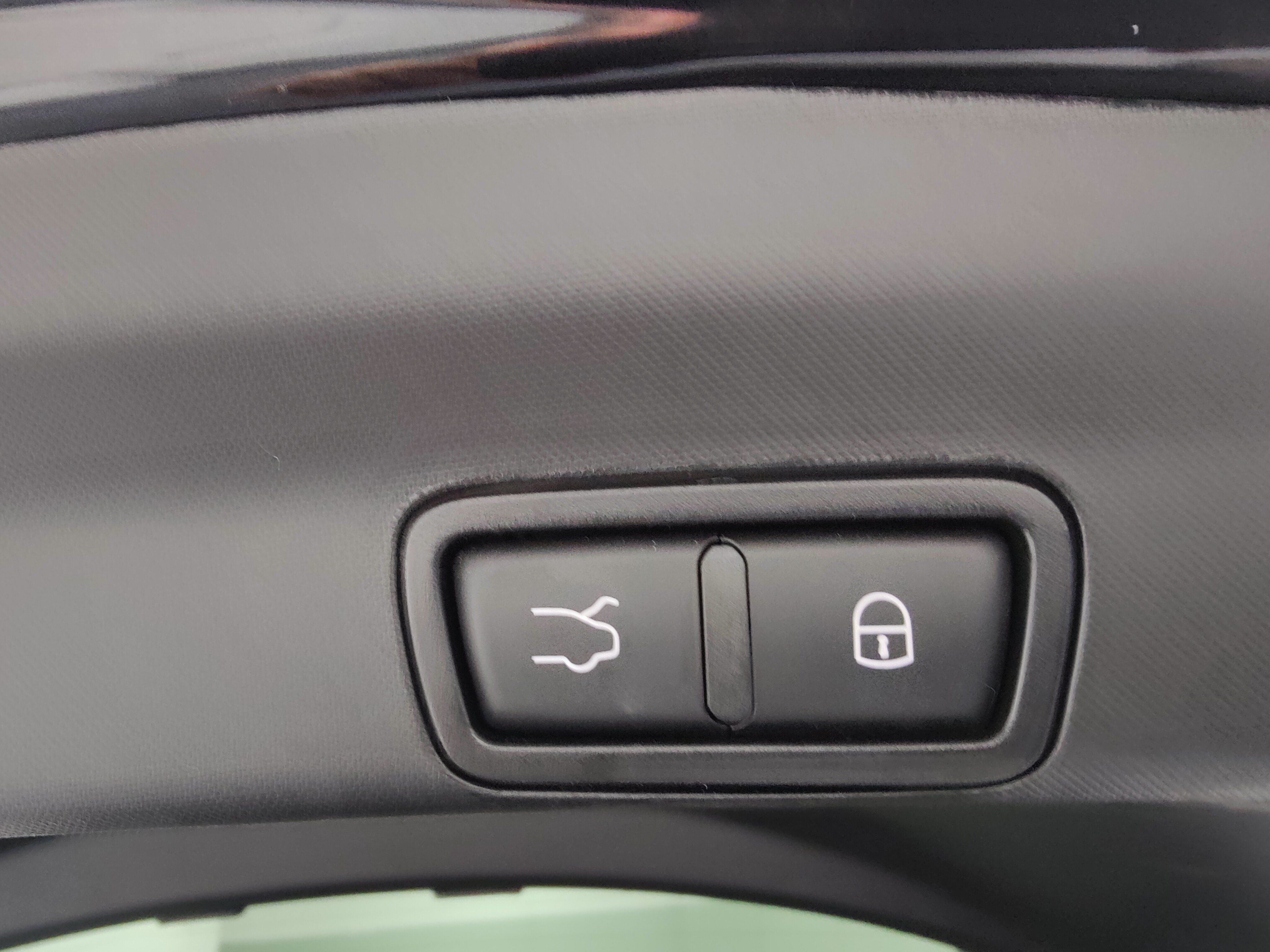 Certified 2024 Alfa Romeo Stelvio Veloce AWD/4WD image 14