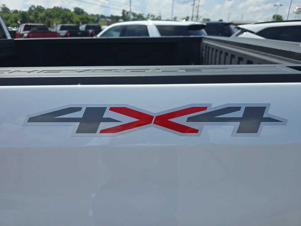 Used 2022 Chevrolet Silverado 1500 RST w/ Protection Package AWD/4WD image 14