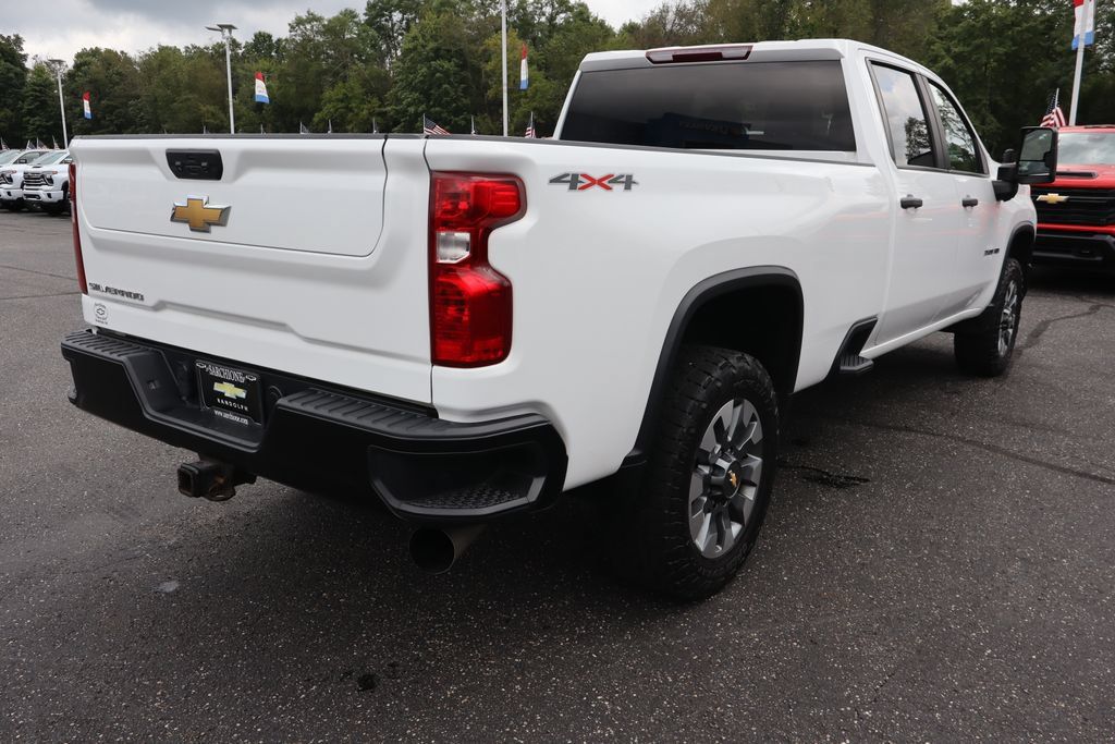 Used 2024 Chevrolet Silverado 3500 W/T AWD/4WD image 22