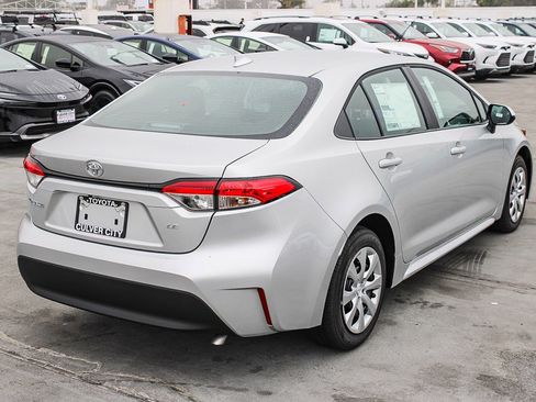 New 2026 Toyota Corolla LE image 9