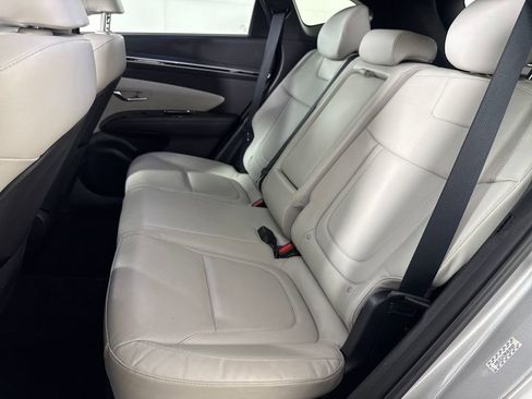 Used 2022 Hyundai Tucson Limited AWD/4WD image 15