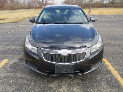 Used 2014 Chevrolet Cruze LT image 3