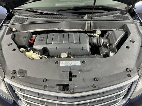 Used 2016 Chevrolet Traverse LT image 29