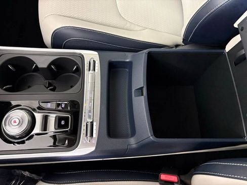 New 2026 Kia Carnival SX Prestige FWD image 32