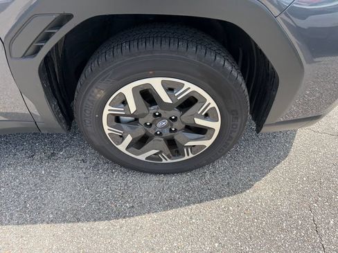 Used 2026 Subaru Forester Premium AWD/4WD image 4