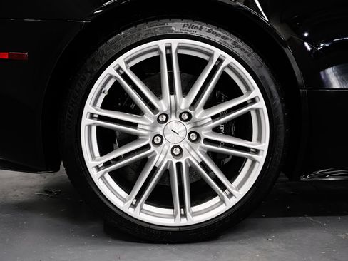 Used 2009 Aston Martin DBS Coupe RWD image 46