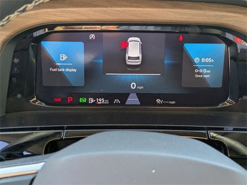 Used 2024 Volkswagen Atlas SE image 21