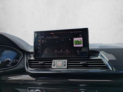 Used 2023 Audi SQ5 Premium Plus w/ Premium Plus Package image 12