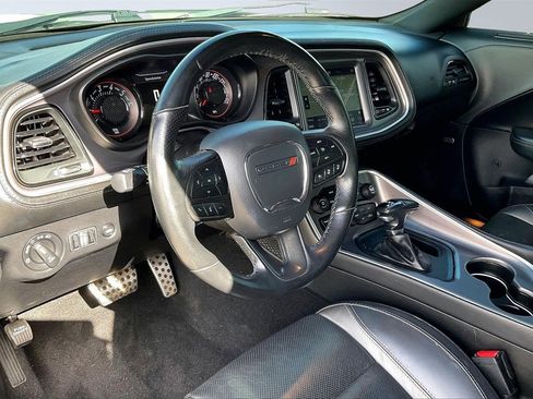 Used 2021 Dodge Challenger SXT w/ Plus Package image 13