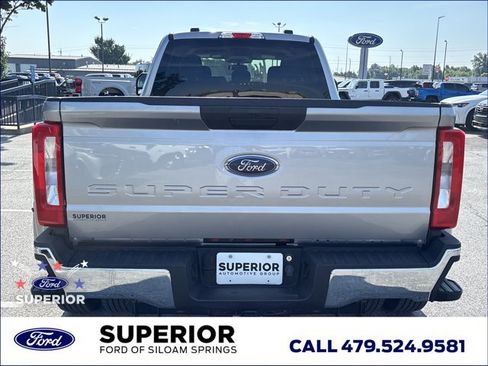 Used 2023 Ford F350 XLT AWD/4WD image 5