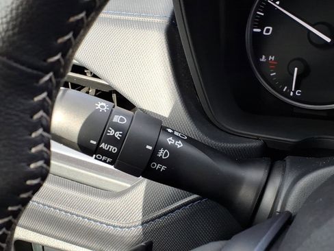 Used 2025 Subaru Forester Limited w/ Popular Package #2 image 31