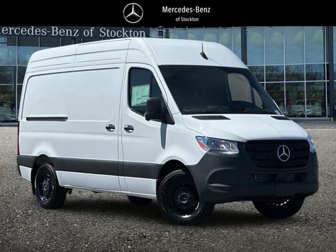 New 2026 Mercedes-Benz Sprinter 2500 image 1