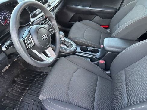 Used 2020 Kia Forte LXS image 11