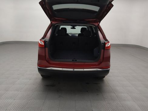 Used 2021 Chevrolet Equinox LT image 29