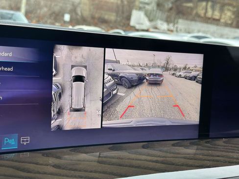 Used 2025 Cadillac Escalade Sport Platinum w/ LPO, ONYX Package image 38