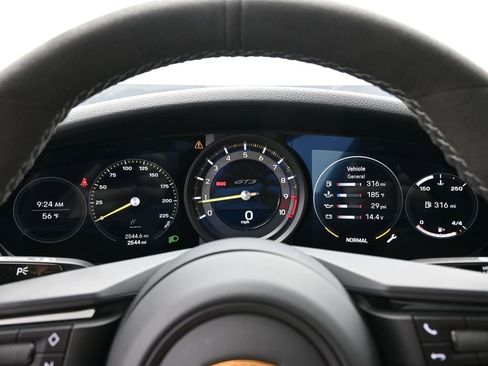 Certified 2022 Porsche 911 GT3 image 23