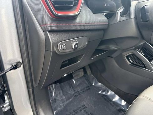 Used 2024 Chevrolet TrailBlazer RS image 23