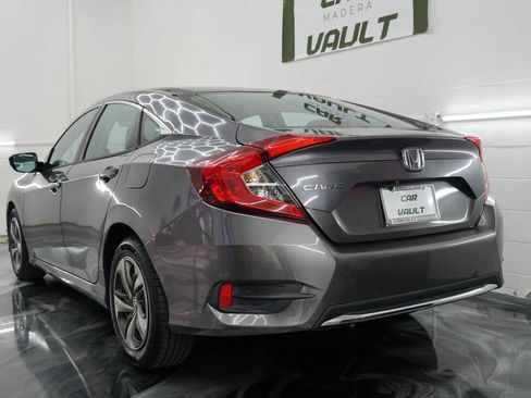 Used 2019 Honda Civic LX image 10