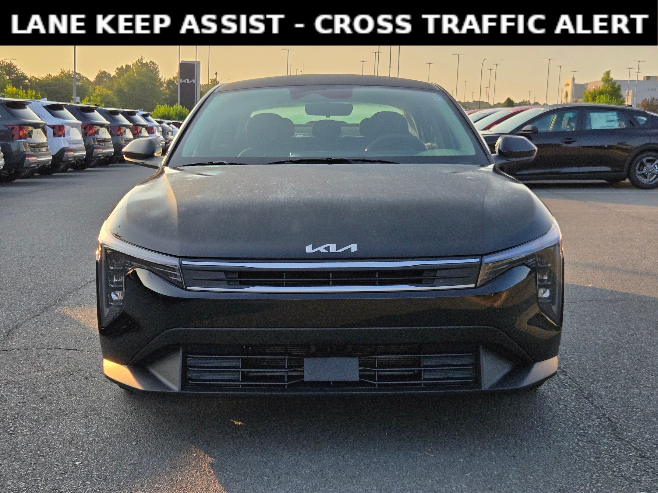 Used 2025 Kia K4 FWD image 2