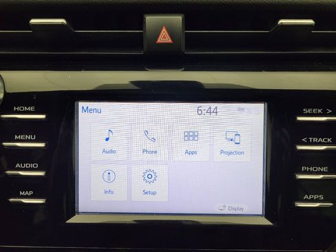 Used 2019 Toyota Camry LE FWD image 25