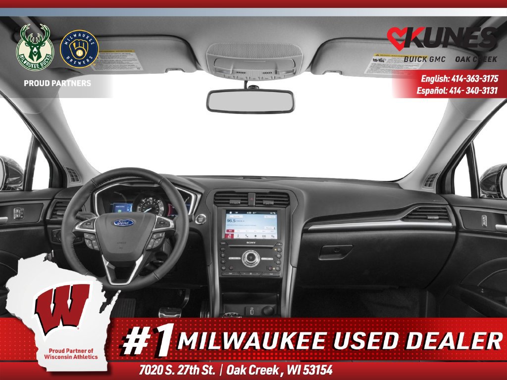 Used 2017 Ford Fusion Titanium FWD image 5