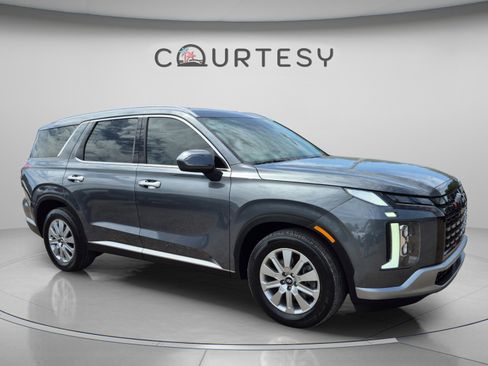 Used 2024 Hyundai Palisade SEL FWD image 7