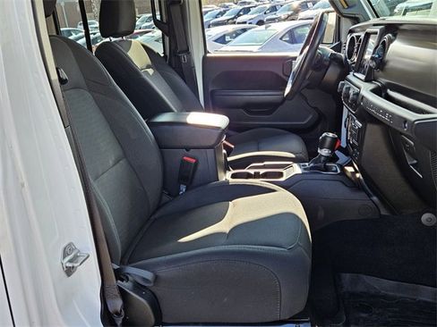 Used 2021 Jeep Wrangler Unlimited Sport image 14