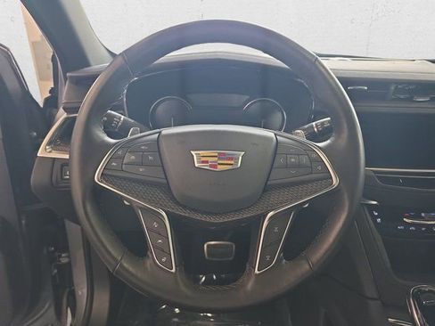 Used 2022 Cadillac XT5 Sportv image 18
