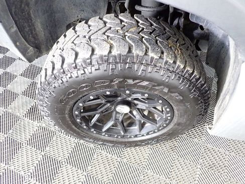 Used 2011 Chevrolet Silverado 1500 LT w/ All-Star Edition image 30