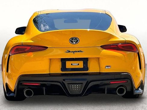 Used 2022 Toyota Supra Premium w/ Driver Assist Package RWD image 4