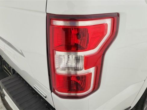 Used 2018 Ford F150 XLT w/ Equipment Group 302A Luxury image 11