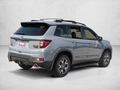Used 2022 Honda Passport TrailSport image 5