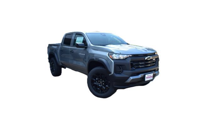 New 2026 Chevrolet Colorado Trail Boss AWD/4WD image 2