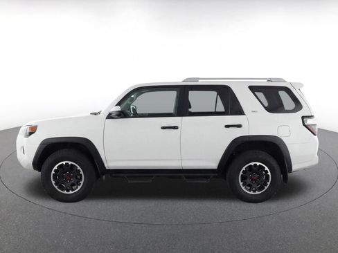 Used 2025 Toyota 4Runner TRD Off-Road AWD/4WD image 4