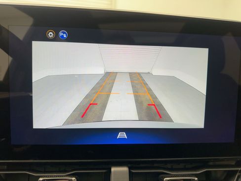 New 2026 Chevrolet Equinox RS w/ LPO, Floor Liner Package image 24