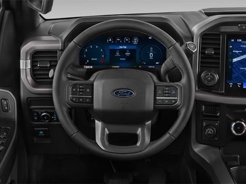 Used 2025 Ford F150 Lariat AWD/4WD image 8