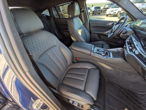 Used 2024 BMW X6 M60i w/ Executive Package image 34