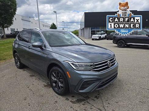 Used 2022 Volkswagen Tiguan SE AWD/4WD image 1