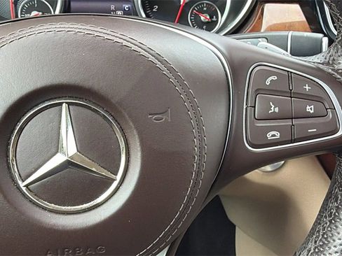 Used 2019 Mercedes-Benz GLS 450 4MATIC image 31