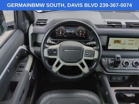 Used 2023 Land Rover Defender 110 SE AWD/4WD image 17