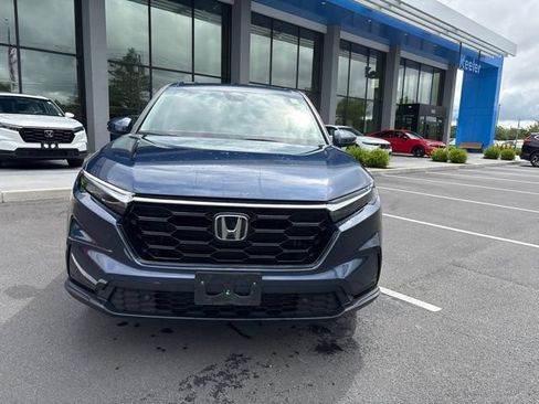 Used 2024 Honda CR-V EX-L image 3