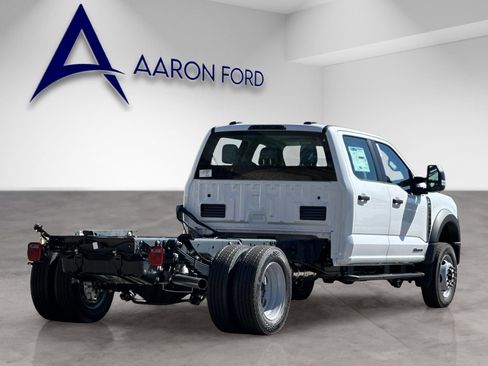 New 2026 Ford F550 4x4 Crew Cab image 5