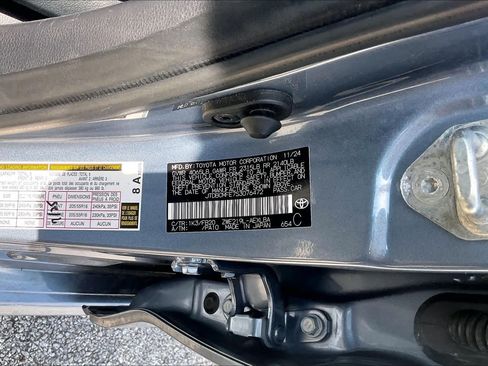 Used 2025 Toyota Corolla LE FWD image 65