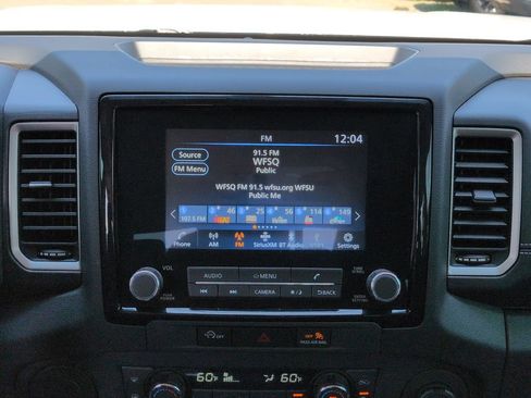 Used 2024 Nissan Frontier SL w/ Technology Package RWD image 18