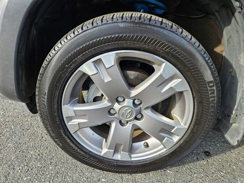 Used 2011 Toyota RAV4 Sport image 8