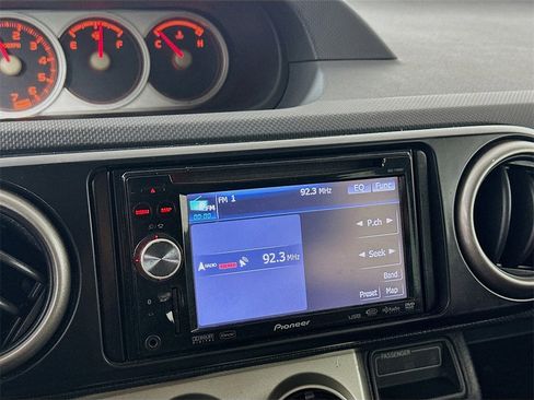 Used 2009 Scion xB Base image 13