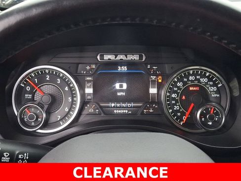Used 2022 RAM 1500 Laramie AWD/4WD image 21